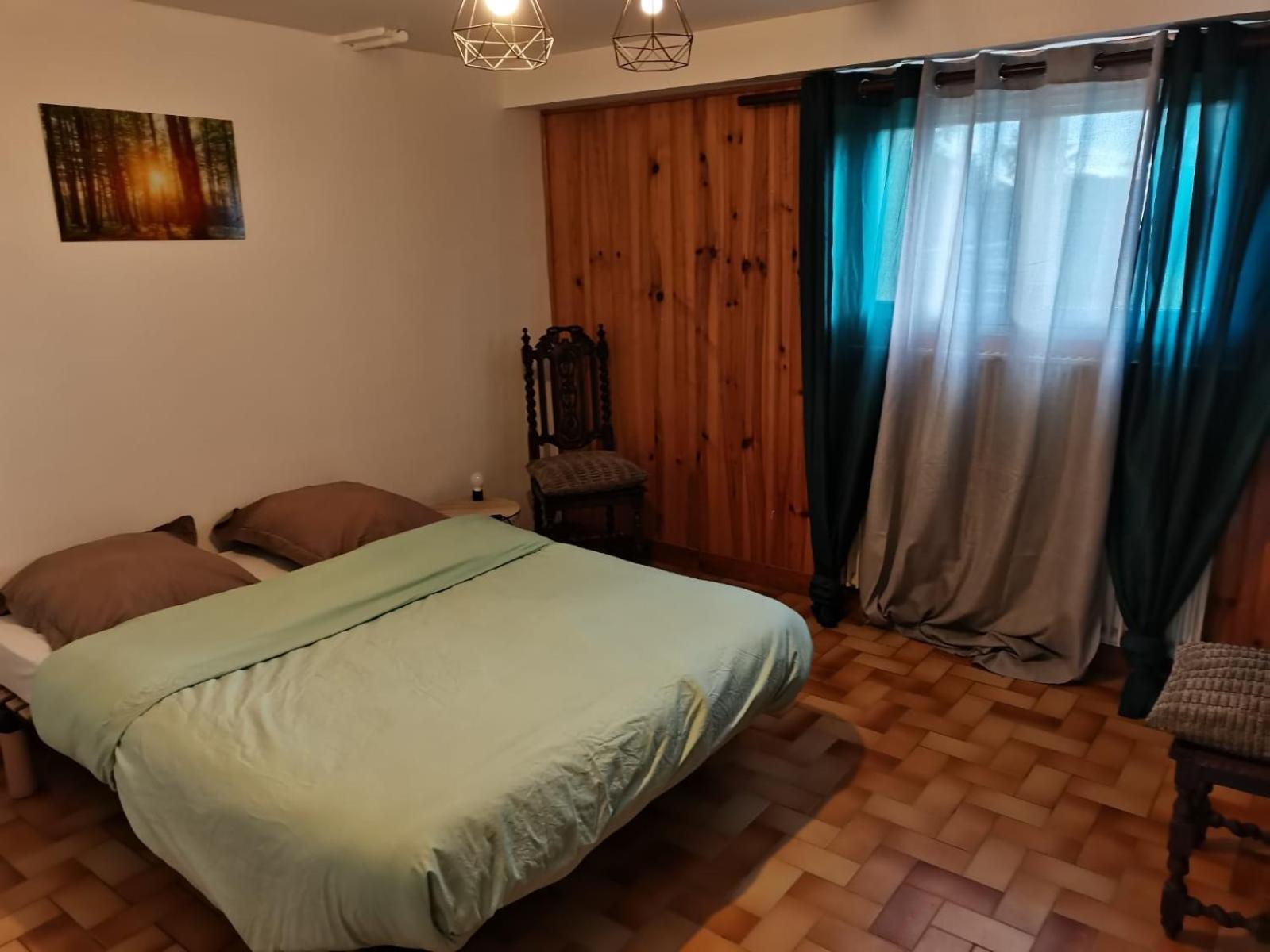 Mon Petit Studio Appartement Montmorillon Buitenkant foto